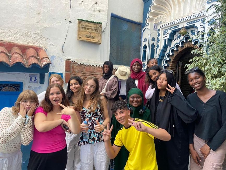 Riad Touijar girls posing in front of their weekend accommadations