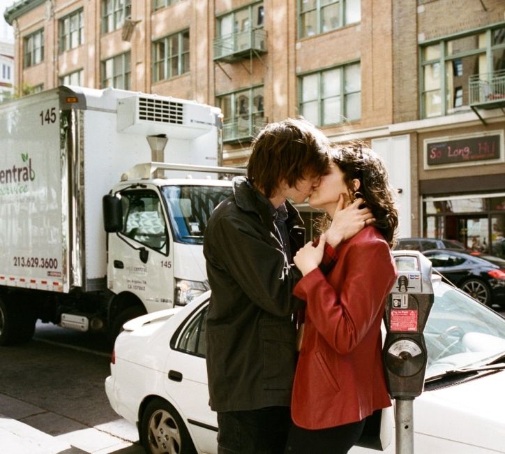 abroad kissing