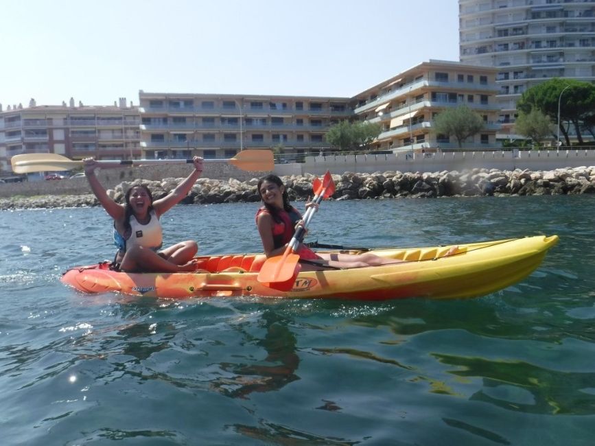 high school summer abroad students on the water