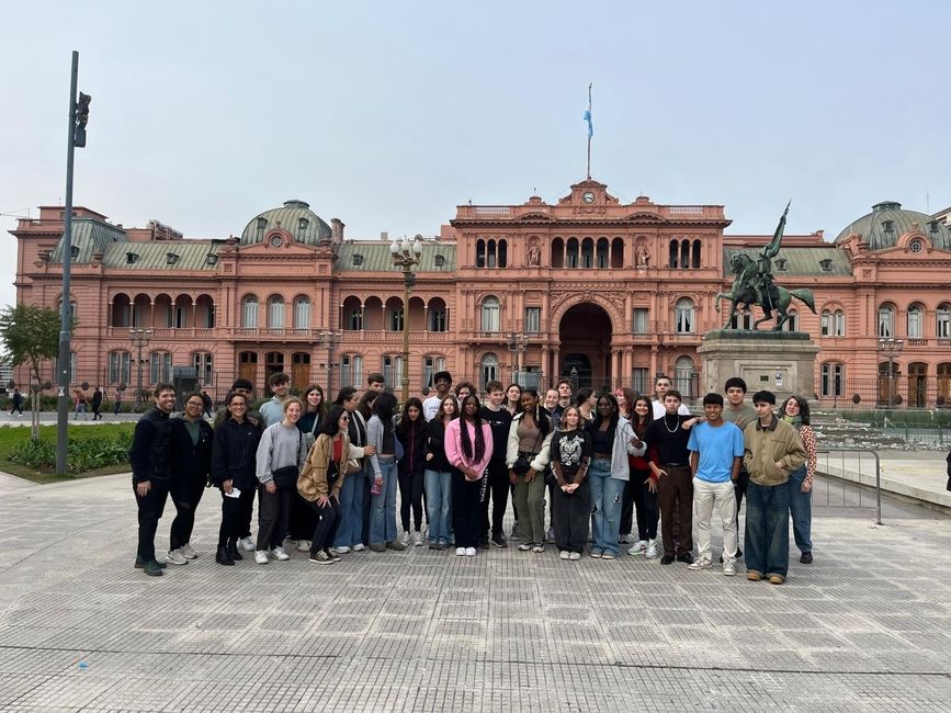 La Casa Roja en Plaza Mayo