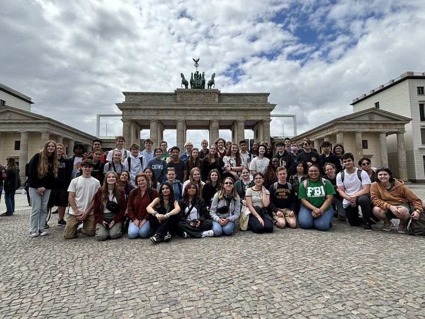Our group of students at the Brandenburg Gate