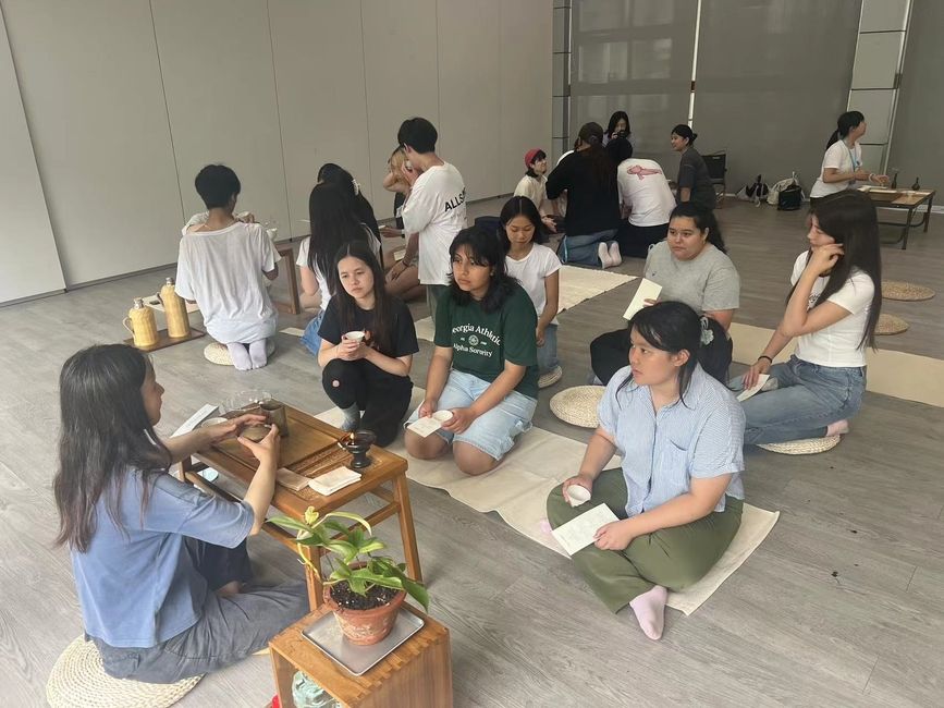 Students learning about tea ceremony