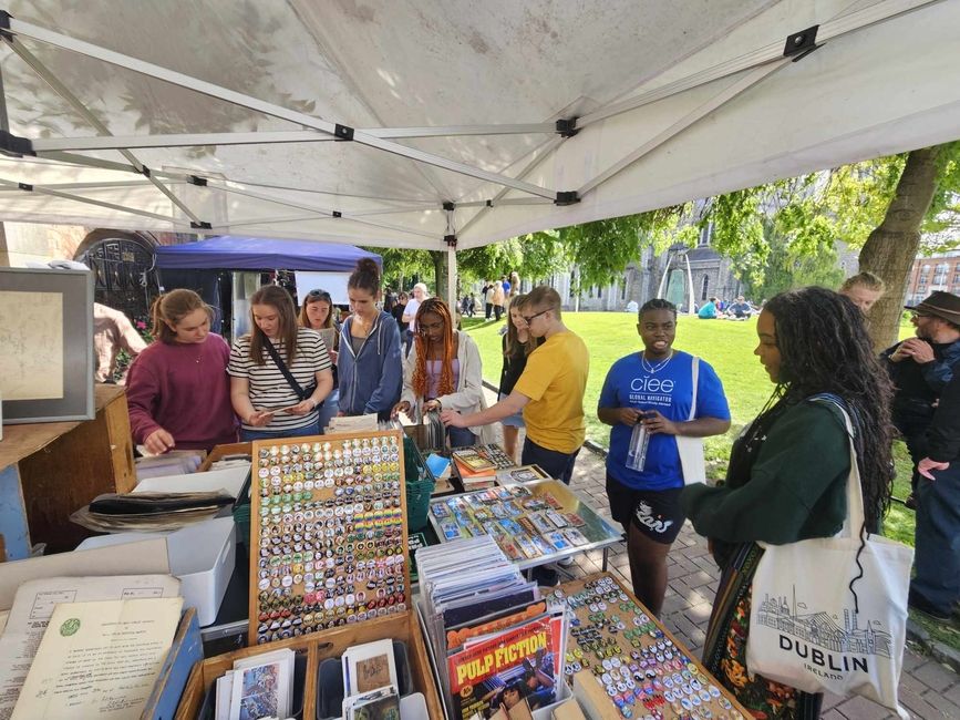 Walking Tour Market Day