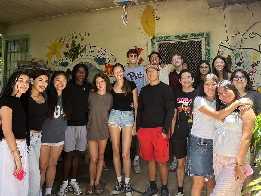 HSSA students stand in a group on their last day of volunteering