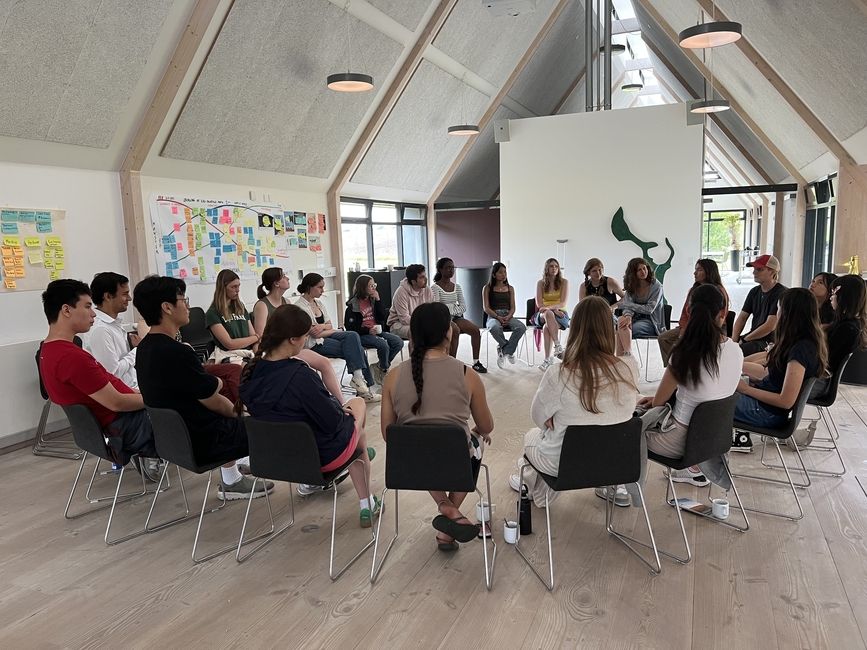 Conversation with staff at the Energy Academy 