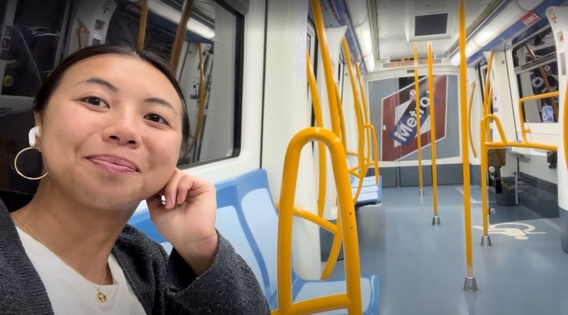 Marissa on metro