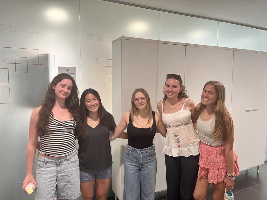 Friend group picture