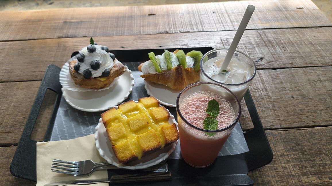 Jimin's Cafe Food
