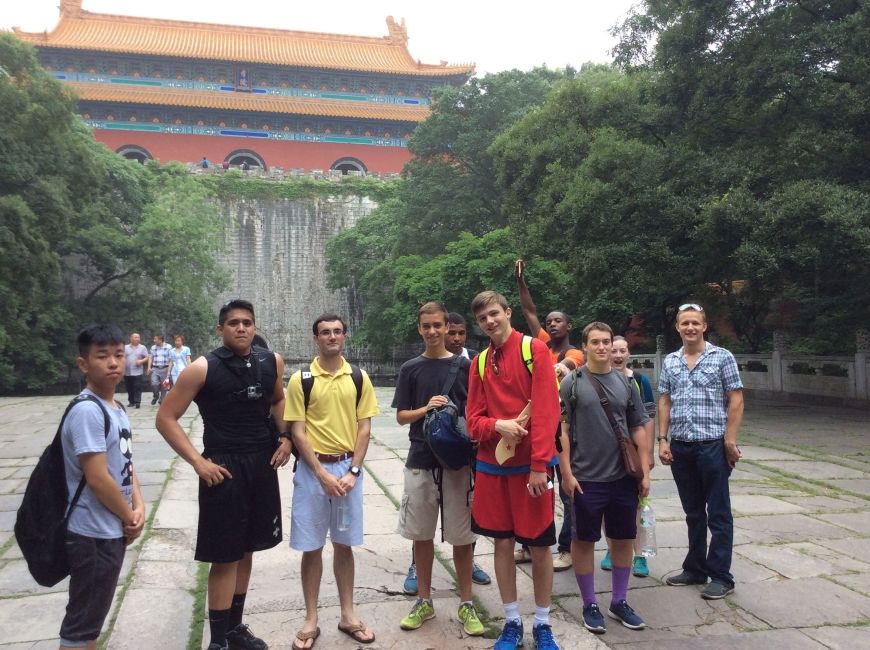 High school students posing in front of castle in Nanjing