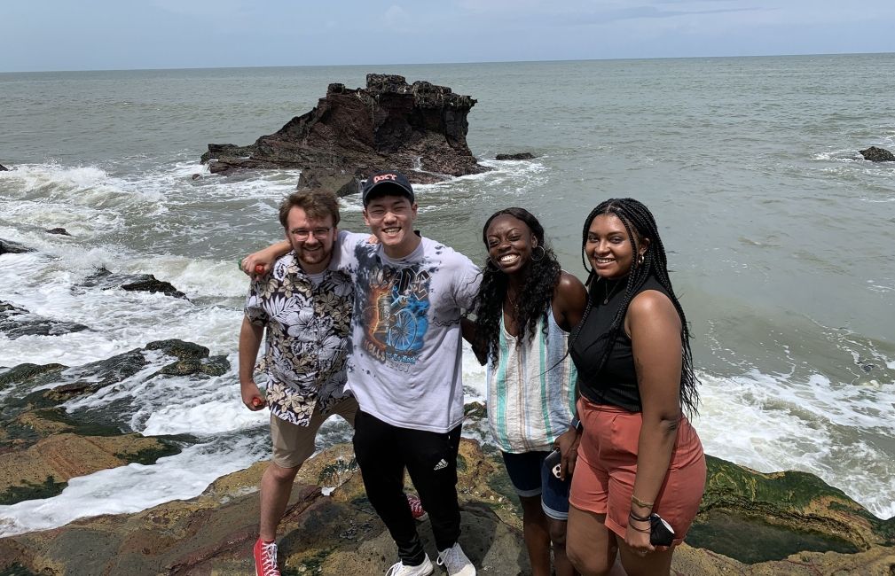 legon students visit the coast