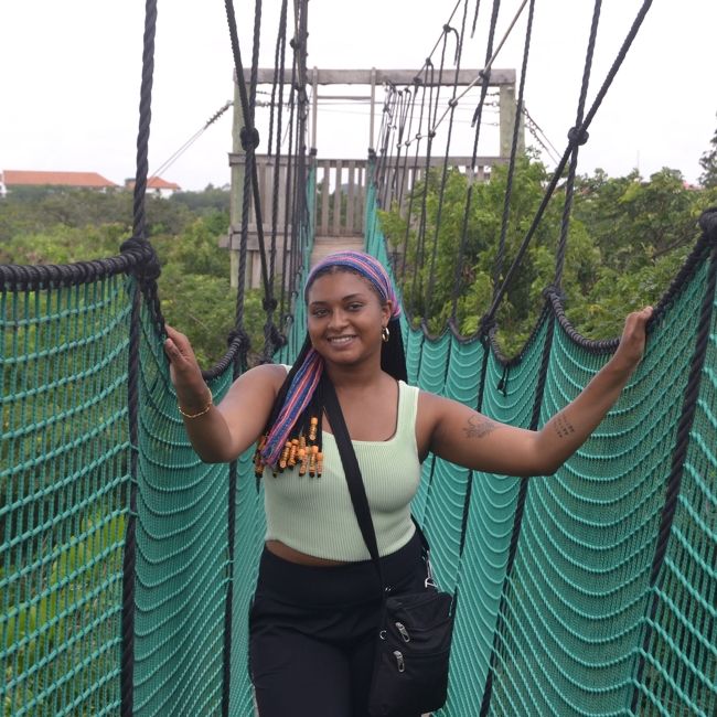 legon rope course girl study abroad bridge