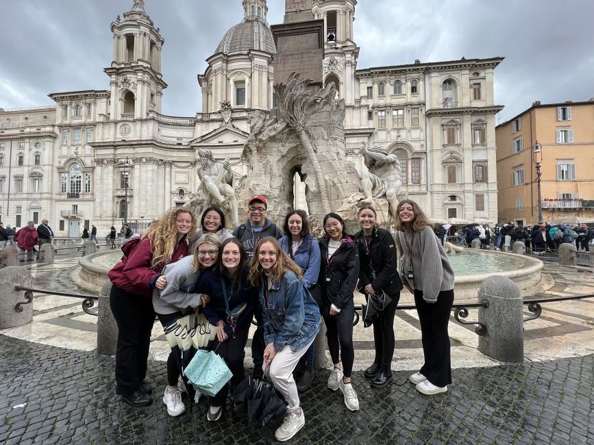Walking tour at fountain in Rome