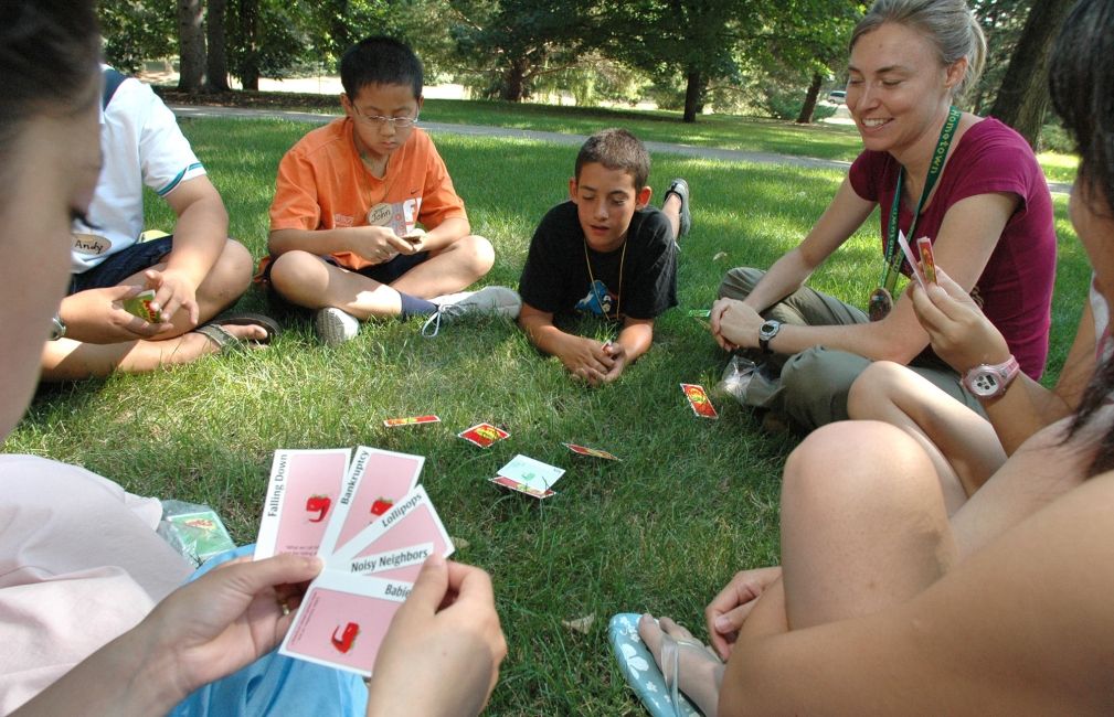 cards with kids at summer camp