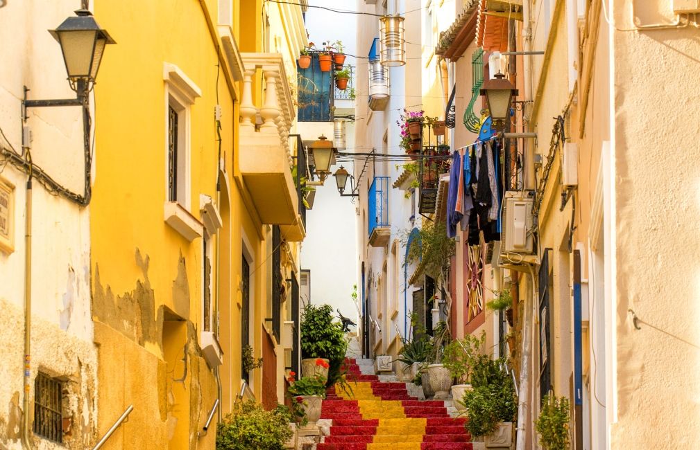 side street in alicante sunny