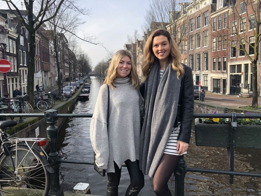 amsterdam girls river fall