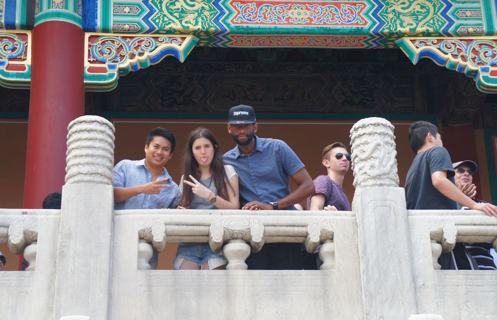 beijing study abroad students visit forbidden city