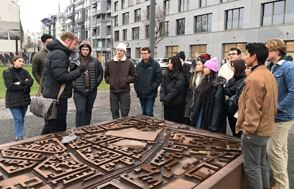 berlin open campus students center square