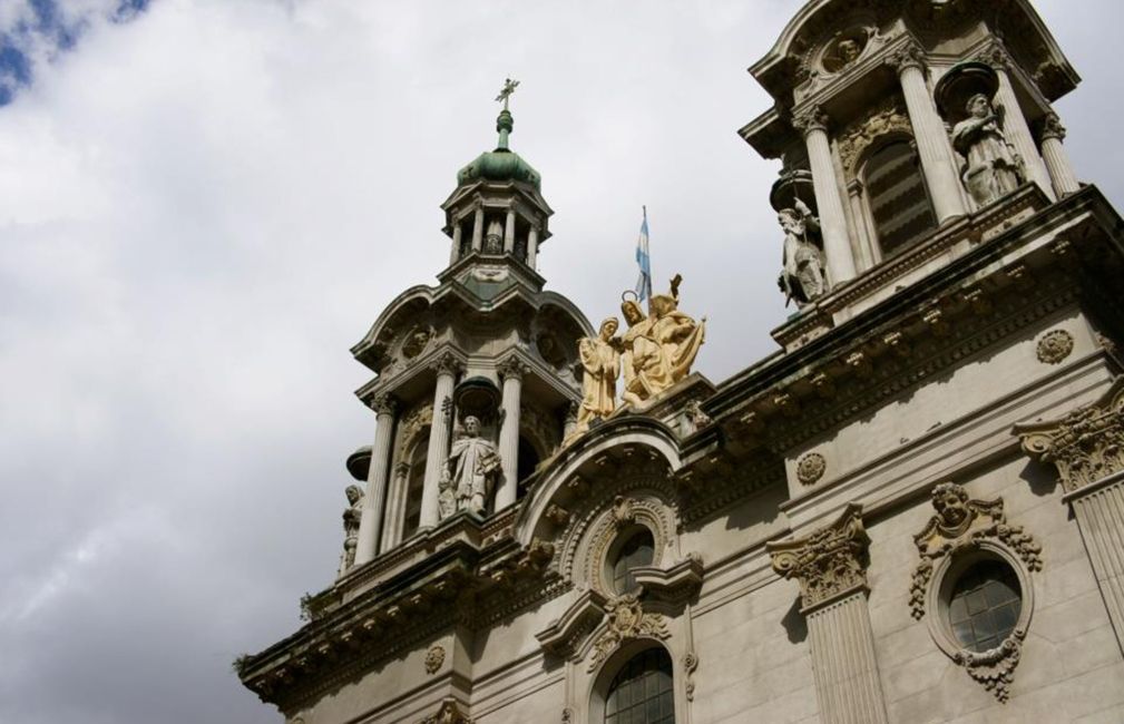 buenos aires building flag thumbnail