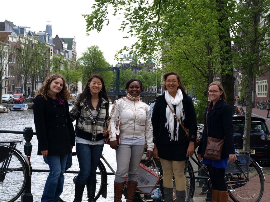 copenhagen girls on bridge