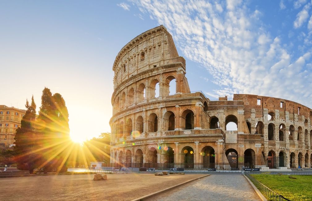 colosseum in rome sunset