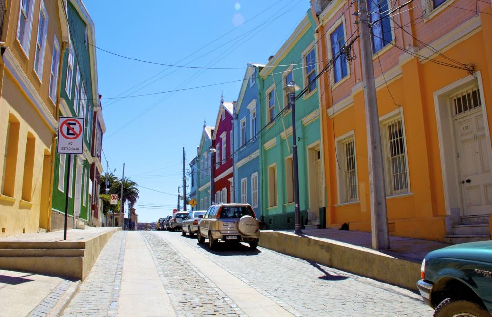 colorful buildings in santiago chile