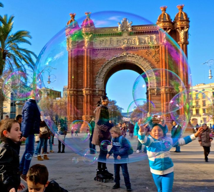 bubble barcelona arc