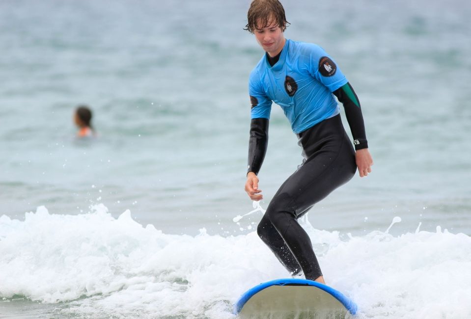 lisbon ocean student surfing