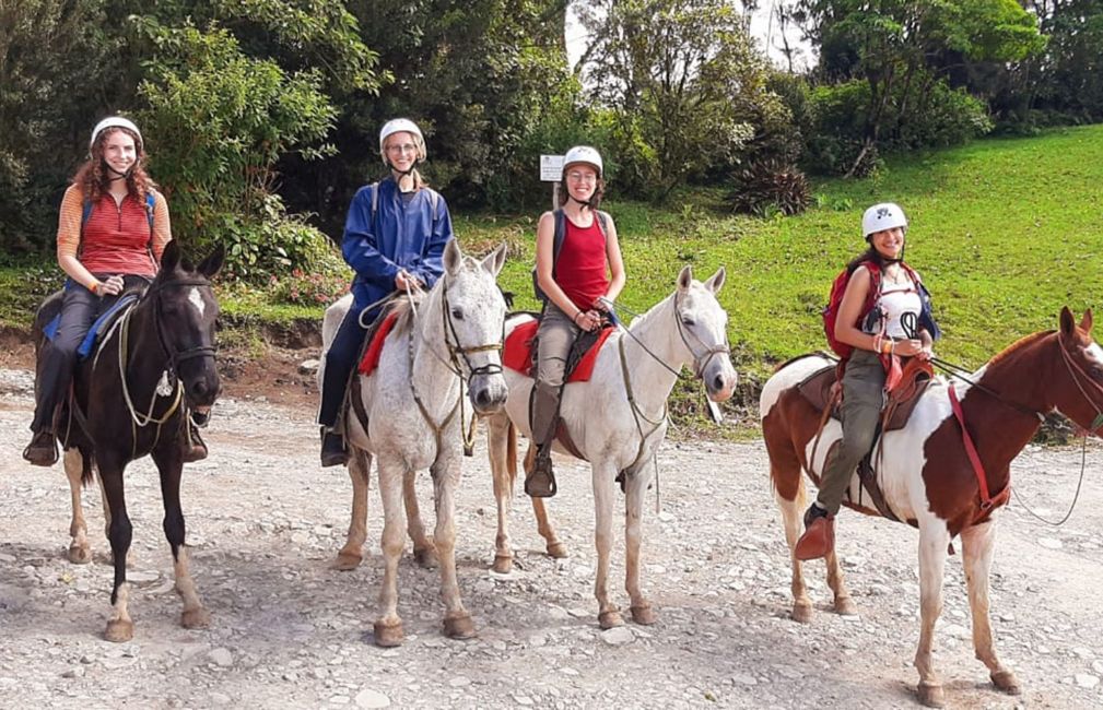monteverde horse back riding abroad students
