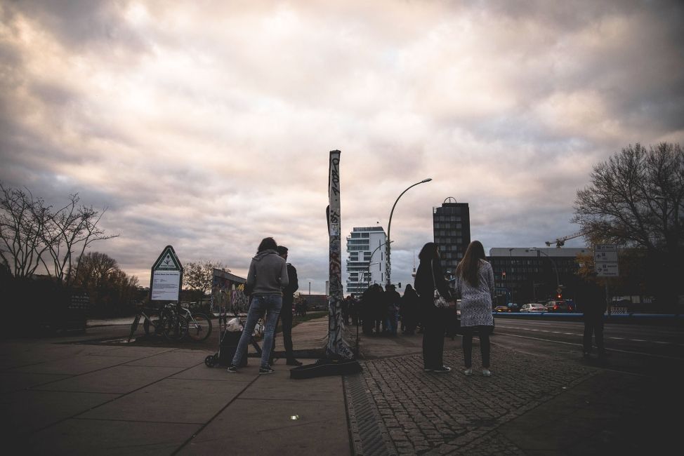 prague students on sidewalk