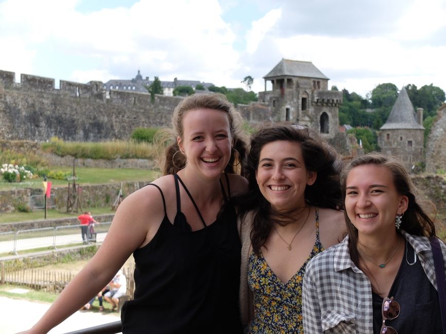 girls rennes abroad castle windy