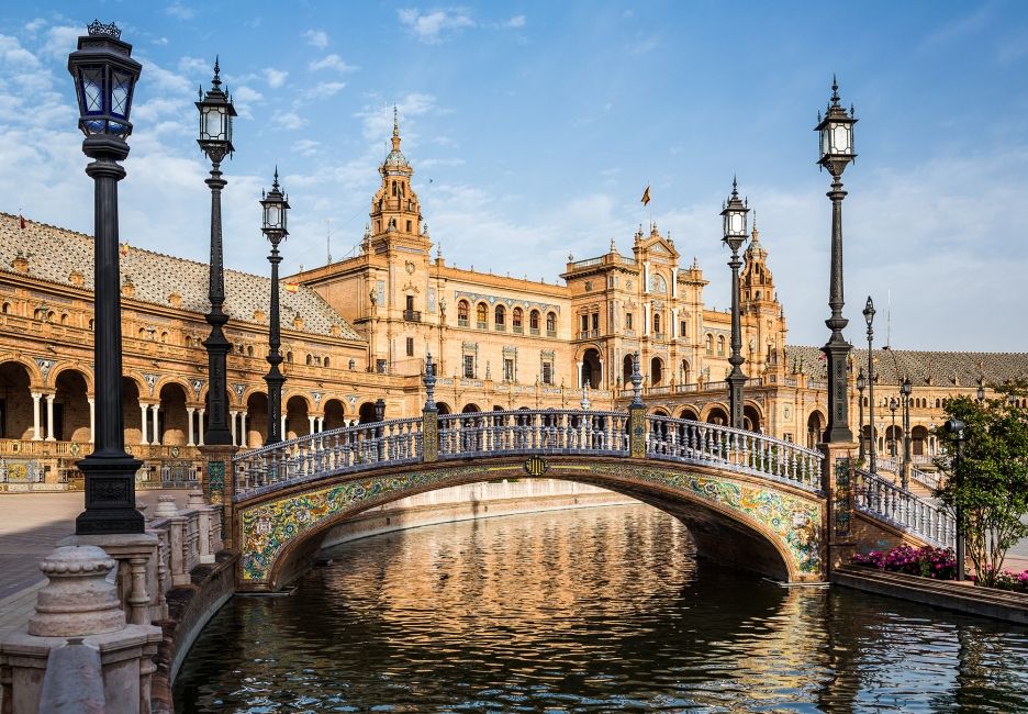 Seville Plaza de Espana brdige