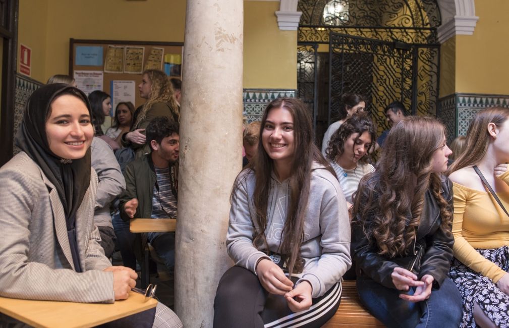 seville students smile together abroad