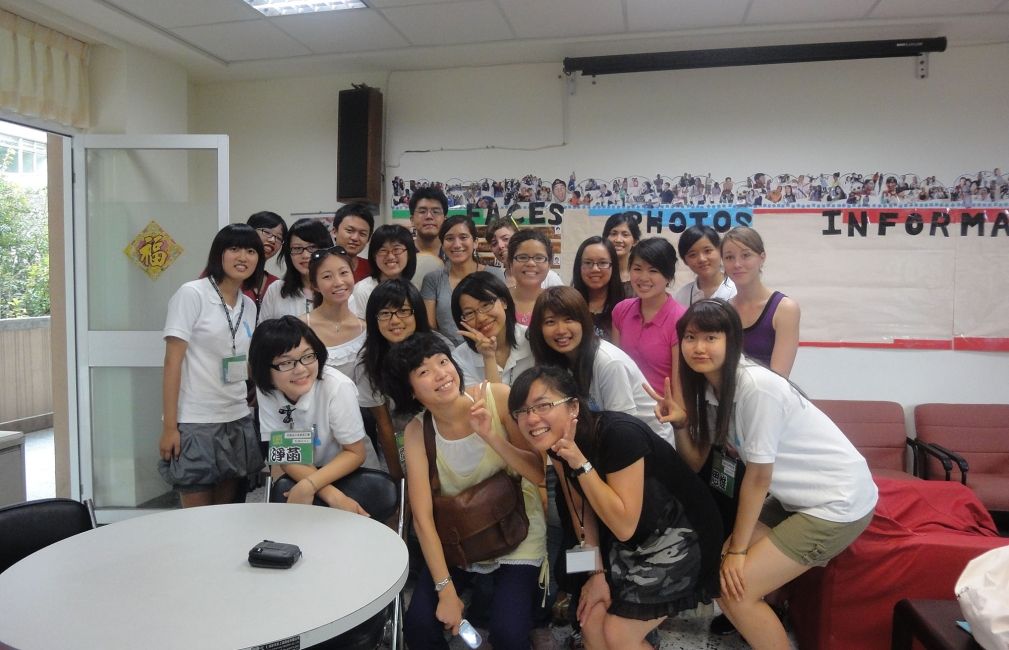 ciee taipei class student group