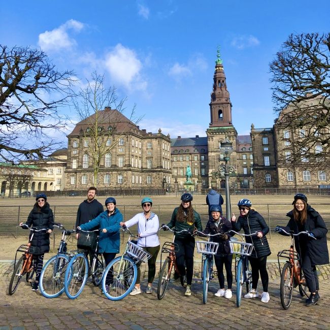 copenhagen group biking in winter