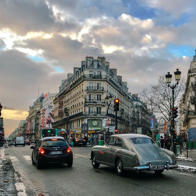 paris car january