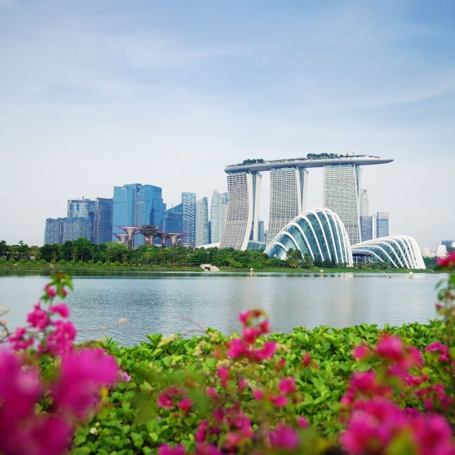 singapore business district riverfront