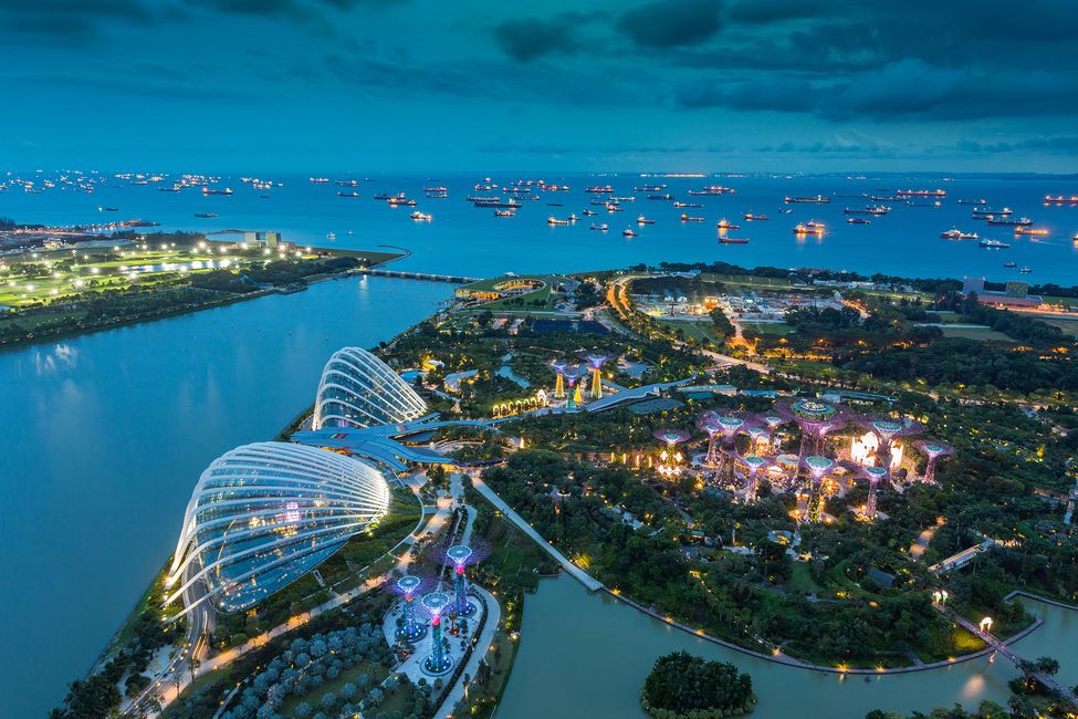 singapore harbor at night