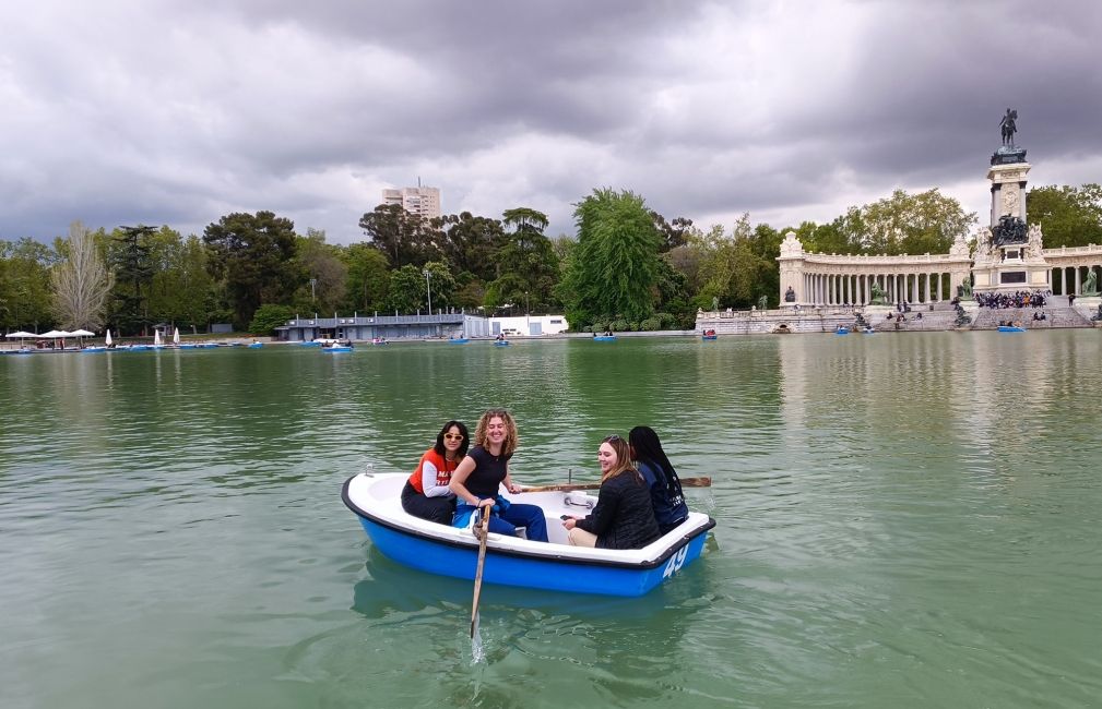 madrid row boat