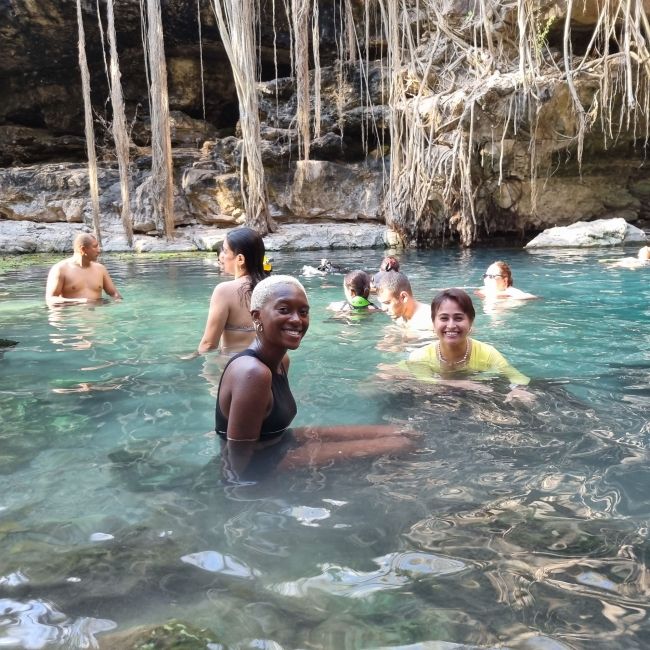 Yucatan_Spring_Swimming at the Cenote X_batún