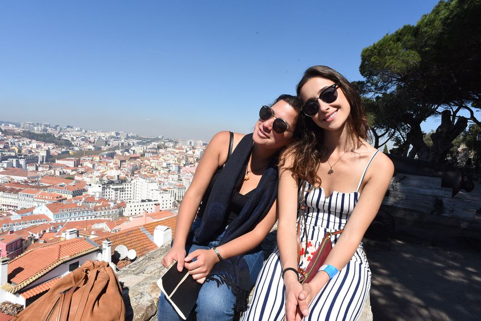 2 female students posing in Lisbon portugal.jpg