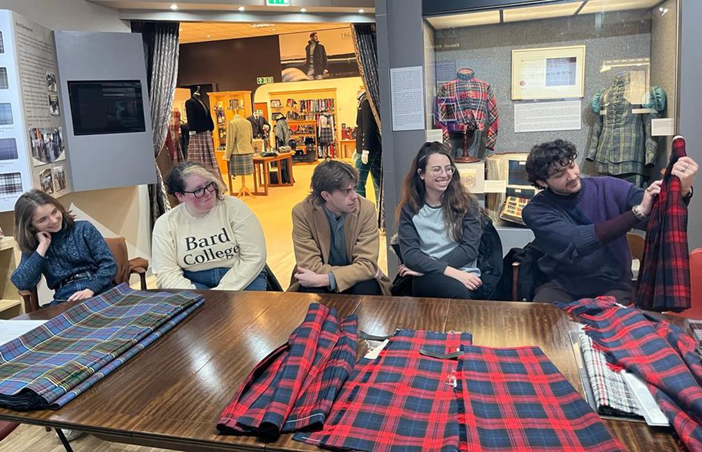 edinburgh study abroad kilt making class