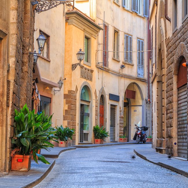 florence-housing-25-quiet-street