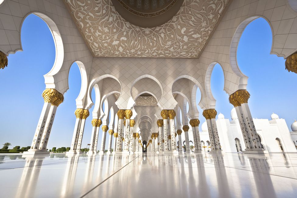 abu-dhabi-mosque-arches-pillars