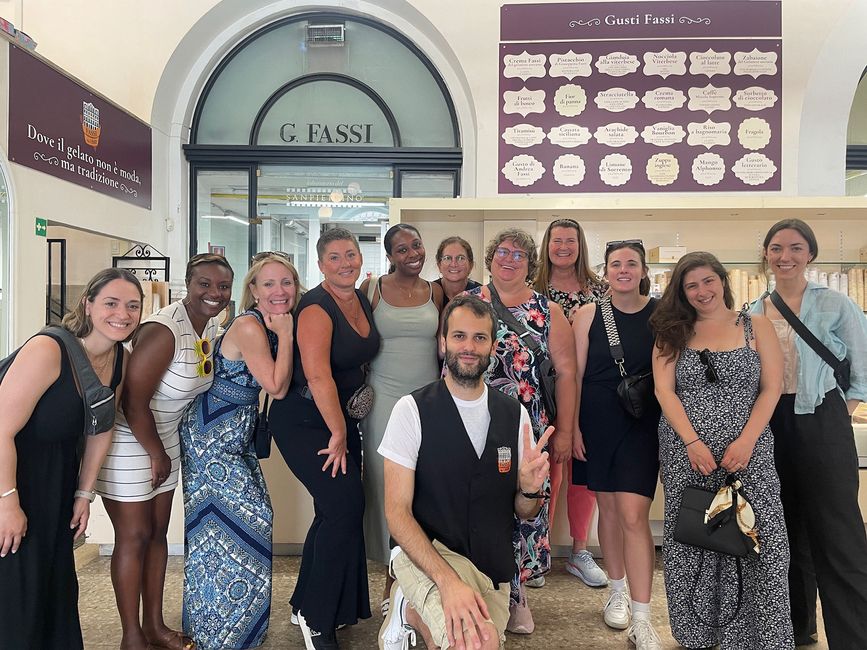 teacher-travel-rome-gelateria-fassi.JPG