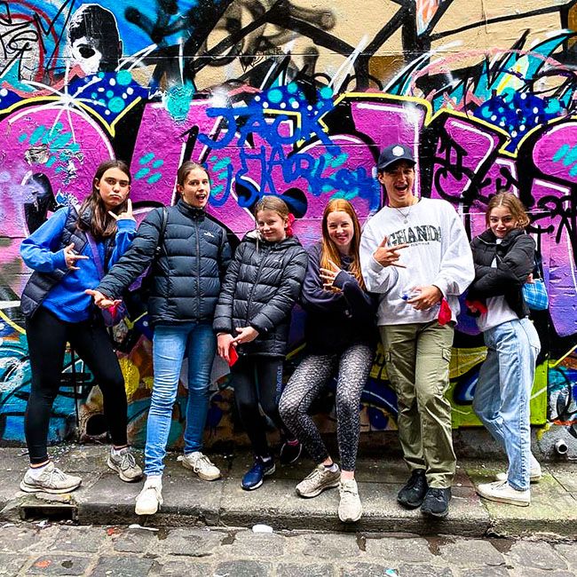 melbourne-students-street-grafitti.