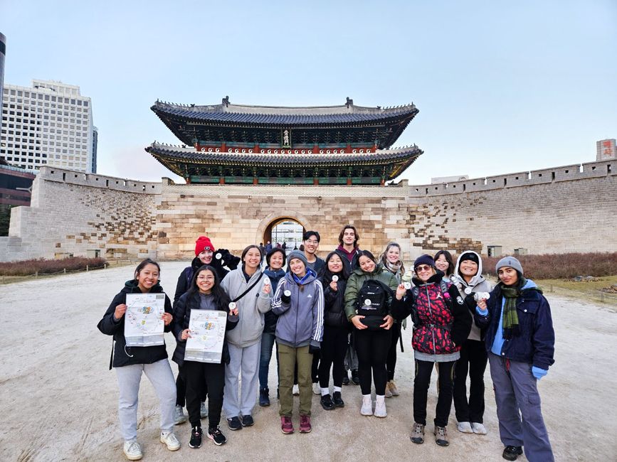 seoul-city-wall-group-tour