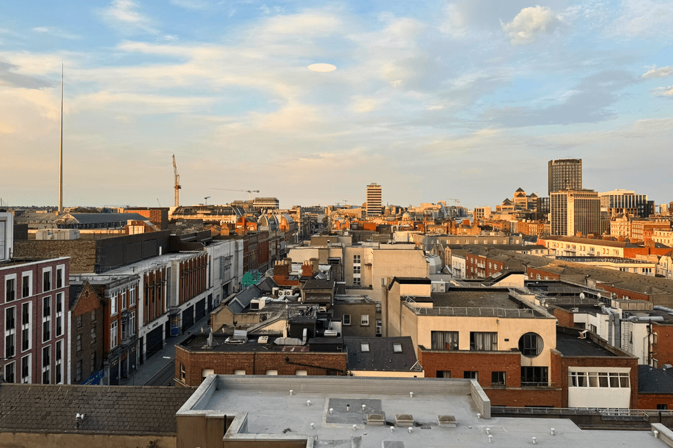 ireland-city-overlook-dusk