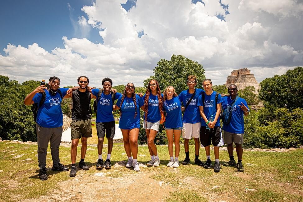 hs-merida-students-at-uxmal.jpg