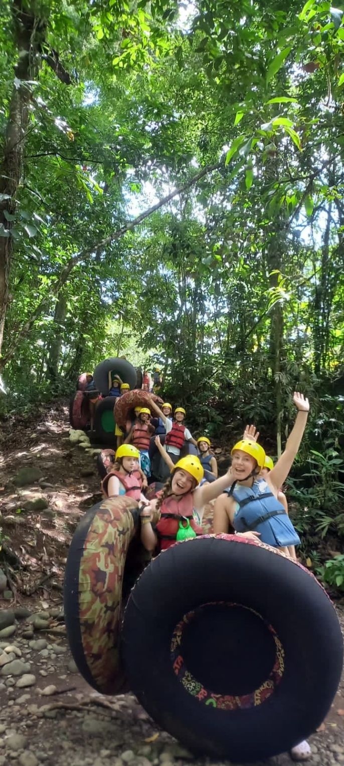 Tubing Rio Celeste