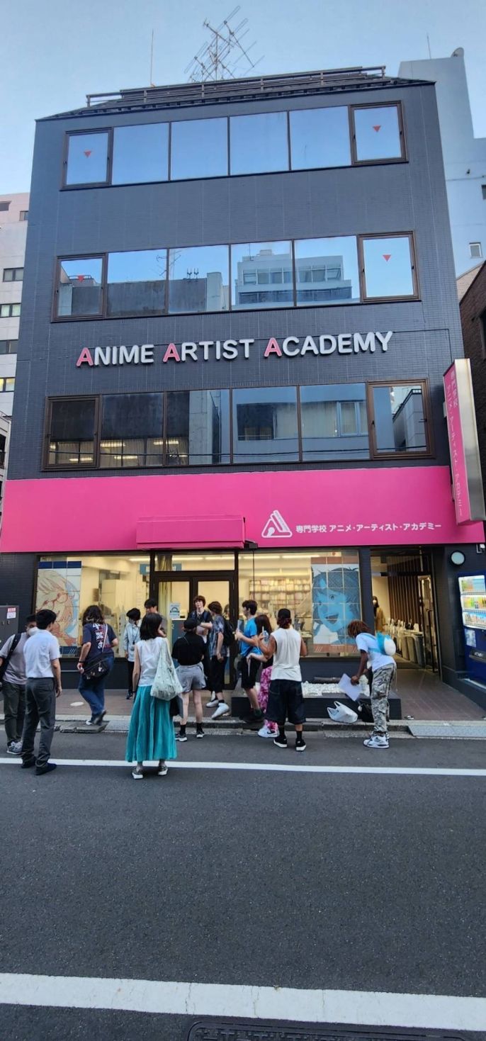 Students outside of anime school